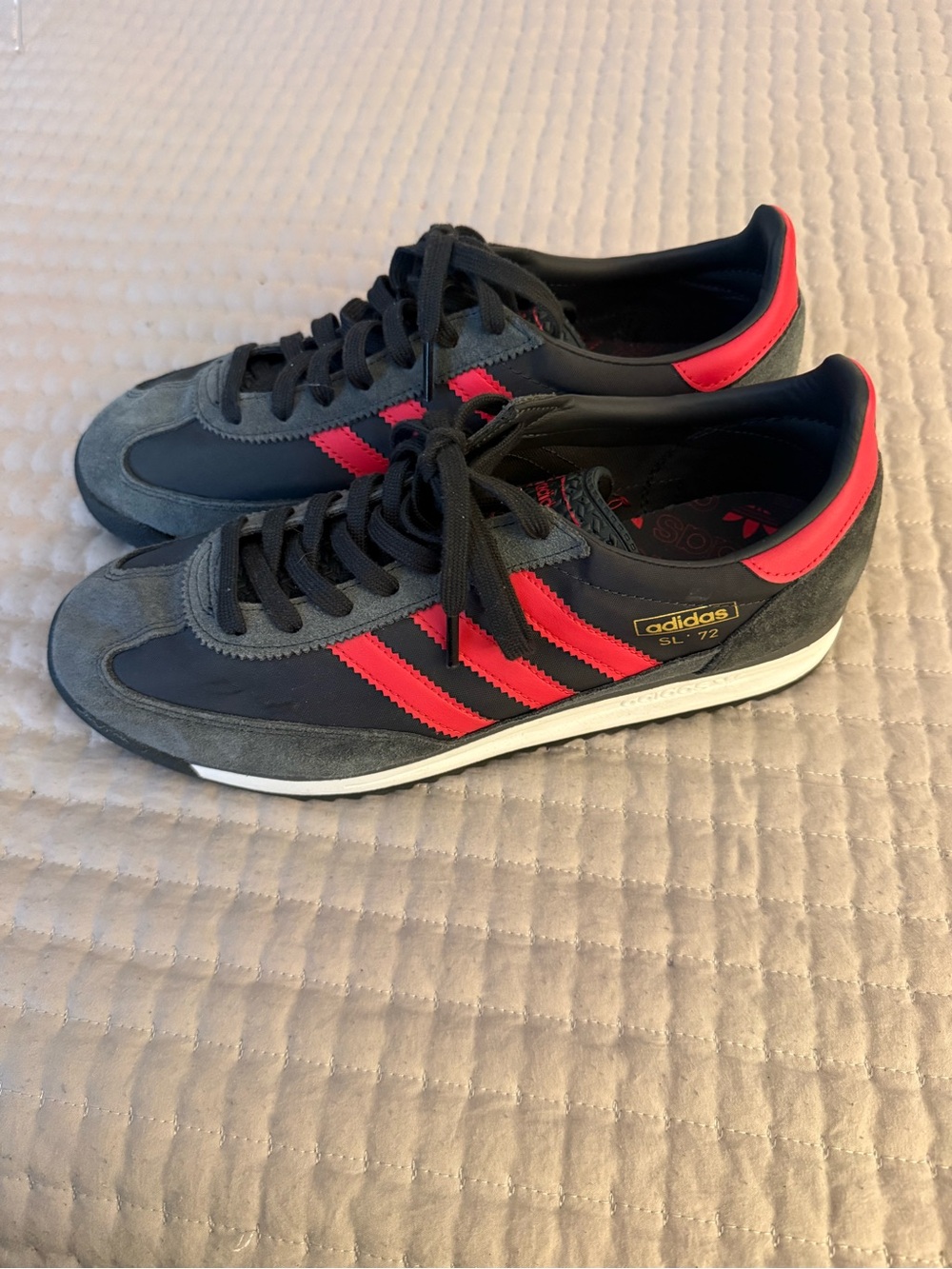 adidas SL-72 Men’s Gray and Red Retro Sneakers - Picture 2 of 7